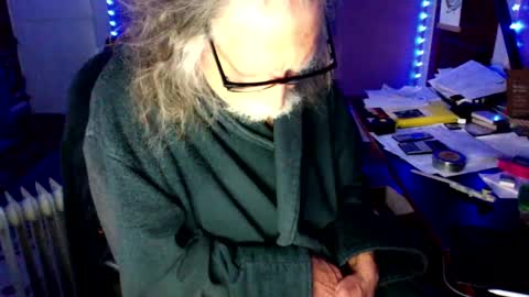 Snapshot of lickyouryoni chatting on 10/08/25, 02:47 LickYourYoni online show from 10/08/25, 02:47