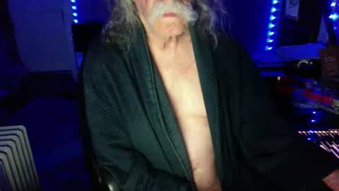 Snapshot of lickyouryoni chatting on 11/16/25, 02:33 LickYourYoni online show from 11/16/25, 02:33