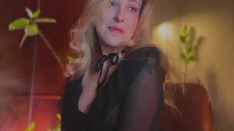 its my birthday today so im offline  but id be so happy if you felt like sending me a birthday love while im away  online show from 03/03/26, 06:47