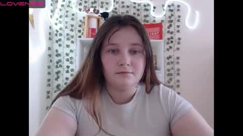 light_lunaa online show from 01/12/25, 06:39
