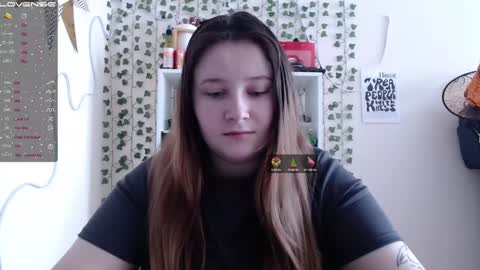 light_lunaa online show from 01/31/25, 04:25