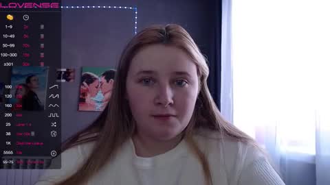 light_lunaa online show from 11/14/25, 08:46