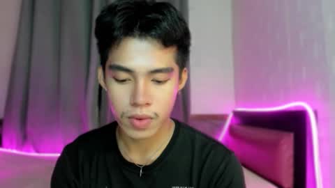 Snapshot of lightjt4 chatting on 11/03/25, 04:19 Jt online show from 11/03/25, 04:19