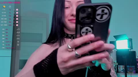 Bembi online show from 12/13/24, 11:13