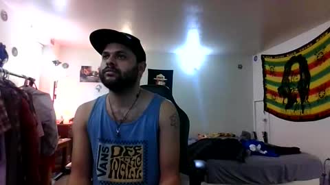 lightskinned666 online show from 12/22/25, 07:00