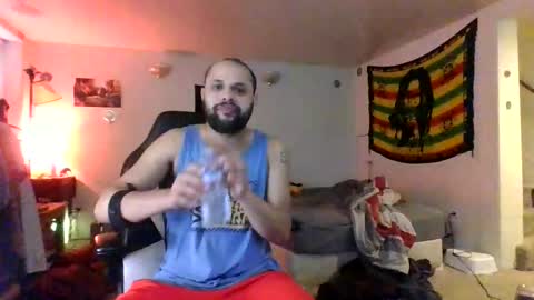 Snapshot of lightskinned666 chatting on 04/19/26, 06:10 lightskinned666 online show from 04/19/26, 06:10