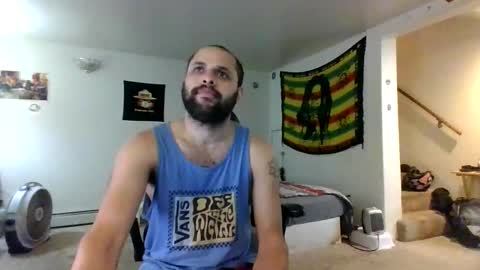 Snapshot of lightskinned666 chatting on 05/01/26, 12:37 lightskinned666 online show from 05/01/26, 12:37