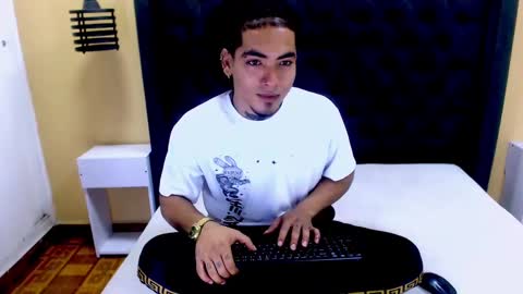 Lihan online show from 02/14/25, 11:09