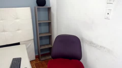 Lihan online show from 02/23/25, 05:50