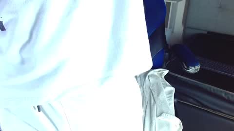 Lihan online show from 03/10/25, 09:32