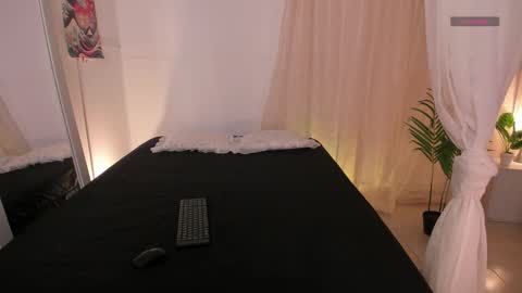 Lia Sweet online show from 02/04/26, 03:29