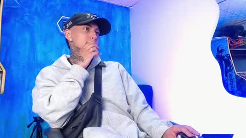 Daniel online show from 01/07/25, 01:03