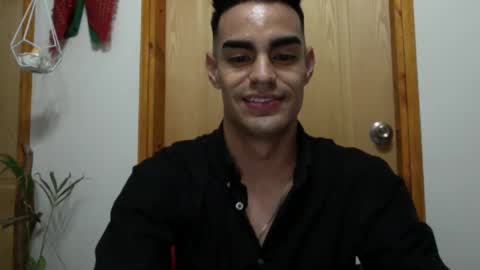 Snapshot of liiam_collins chatting on 01/05/25, 09:37 liiam online show from 01/05/25, 09:37