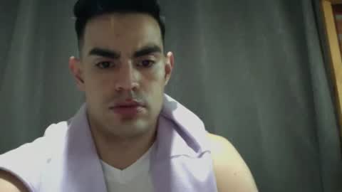 Snapshot of liiam_collins chatting on 10/13/25, 10:32 liiam online show from 10/13/25, 10:32