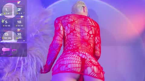 Snapshot of liiamluna chatting on 10/13/25, 09:09 Liiam Luna online show from 10/13/25, 09:09