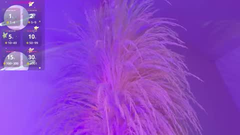 Snapshot of liiamluna chatting on 12/17/25, 09:04 Liiam Luna online show from 12/17/25, 09:04