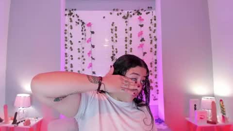         online show from 01/03/25, 11:57