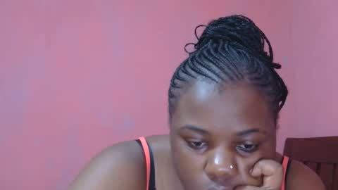 Lily online show from 10/07/25, 11:51