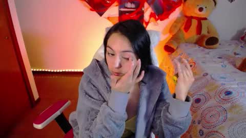 Liika  online show from 10/27/25, 10:03