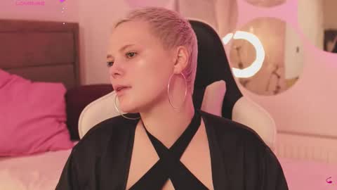 likaaberry online show from 02/19/26, 11:17