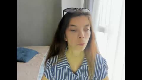 likaaeiston1 online show from 06/11/26, 10:24