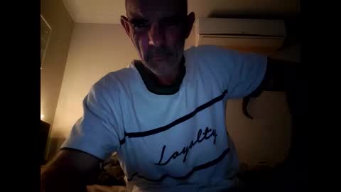 liketowatch1234529419 online show from 05/19/26, 12:33