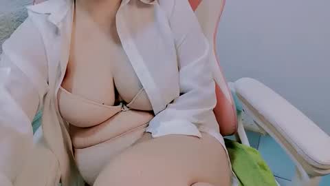 likixi online show from 04/30/26, 06:42