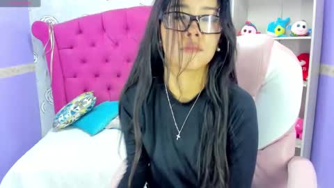 Snapshot of lil_cey chatting on 02/13/25, 06:05 Lili Cey online show from 02/13/25, 06:05