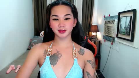Snapshot of lil_fantacy chatting on 10/11/25, 06:34 LILY online show from 10/11/25, 06:34