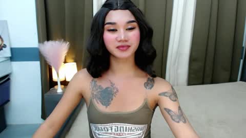 LILY online show from 04/06/26, 05:25