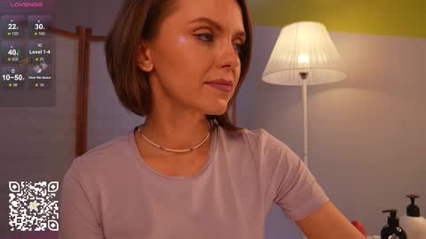 Snapshot of lil_fleur chatting on 09/08/25, 03:33 LILIAN use my lovense toy and give me plesure online show from 09/08/25, 03:33
