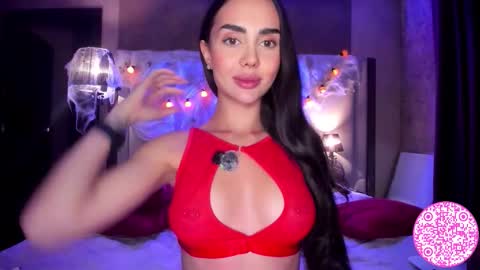 Gabriela online show from 10/22/25, 07:24