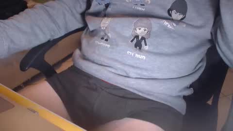 Snapshot of lil_j_ chatting on 10/18/25, 11:16 lil_j_ online show from 10/18/25, 11:16