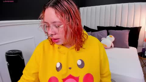 Lila  online show from 04/03/26, 01:09