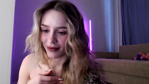 INST Lil happines s online show from 01/11/25, 10:29