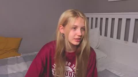 Emma online show from 09/22/25, 10:06