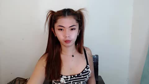 Snapshot of lil_tina_velvet chatting on 02/01/26, 12:37 online show from 02/01/26, 12:37