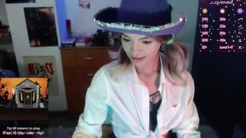 Lila online show from 10/20/25, 10:21