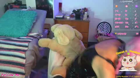 Lila online show from 11/16/25, 03:56