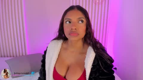 L I L A   online show from 12/23/25, 03:59