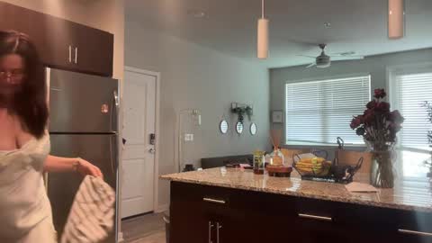 Snapshot of lila_davidson chatting on 10/09/25, 05:22 lila_davidson online show from 10/09/25, 05:22