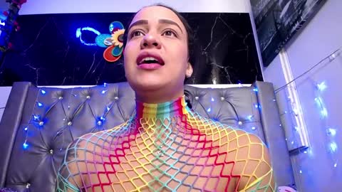 Snapshot of lila_gummy_ chatting on 01/22/25, 01:42 online show from 01/22/25, 01:42