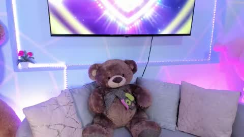 Snapshot of lila_noa chatting on 09/12/25, 03:28 lila noa online show from 09/12/25, 03:28