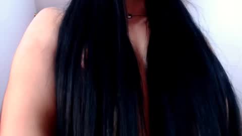 Snapshot of lila_pinky chatting on 12/30/24, 04:08 L I L A online show from 12/30/24, 04:08