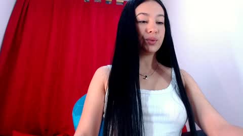 Snapshot of lila_pinky chatting on 01/09/25, 02:18 L I L A online show from 01/09/25, 02:18