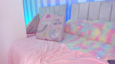 Snapshot of lila_rush_ chatting on 02/20/25, 12:30 Lila online show from 02/20/25, 12:30