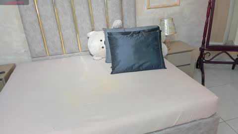 Snapshot of lilabeily chatting on 01/04/25, 07:34 lila bailey online show from 01/04/25, 07:34