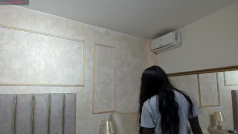 Snapshot of lilabeily chatting on 03/01/25, 07:37 lila bailey online show from 03/01/25, 07:37