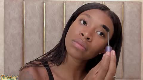 Snapshot of lilabeily chatting on 11/19/25, 07:47 lila bailey online show from 11/19/25, 07:47