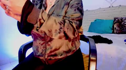 Lilah Sweet online show from 01/28/25, 11:49